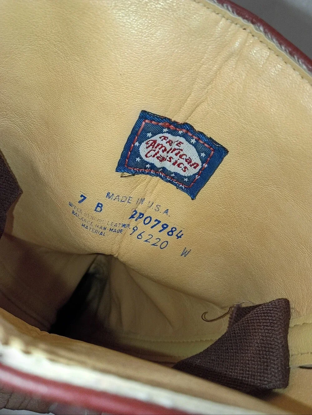 VTG Women's FRYE Campus Red Distressed Grail  60's Or  70's  Size 7B Read